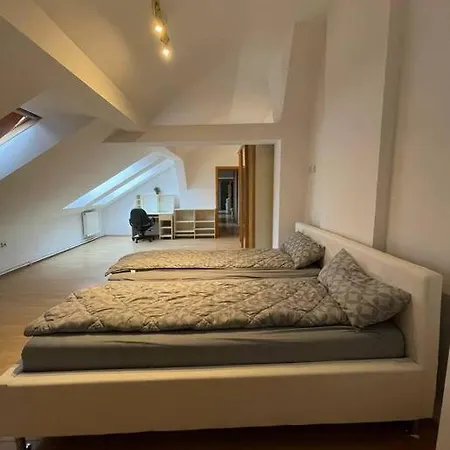 120 M2 In The Centre Of The Old Town Apartment Bratislava