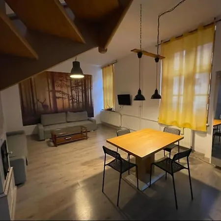 Appartamento 120 M2 In The Centre Of The Old Town Bratislava
