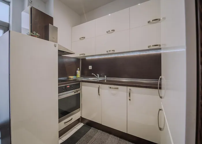 120 M2 In The Centre Of The Old Town Apartament Bratislava