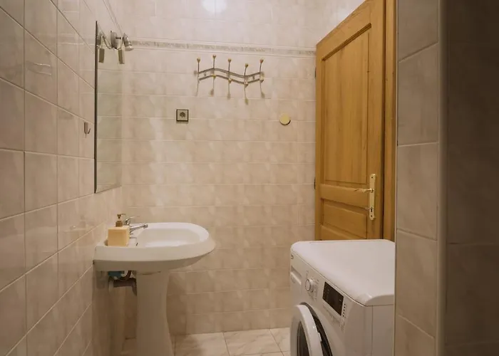 120 M2 In The Centre Of The Old Town Apartmán